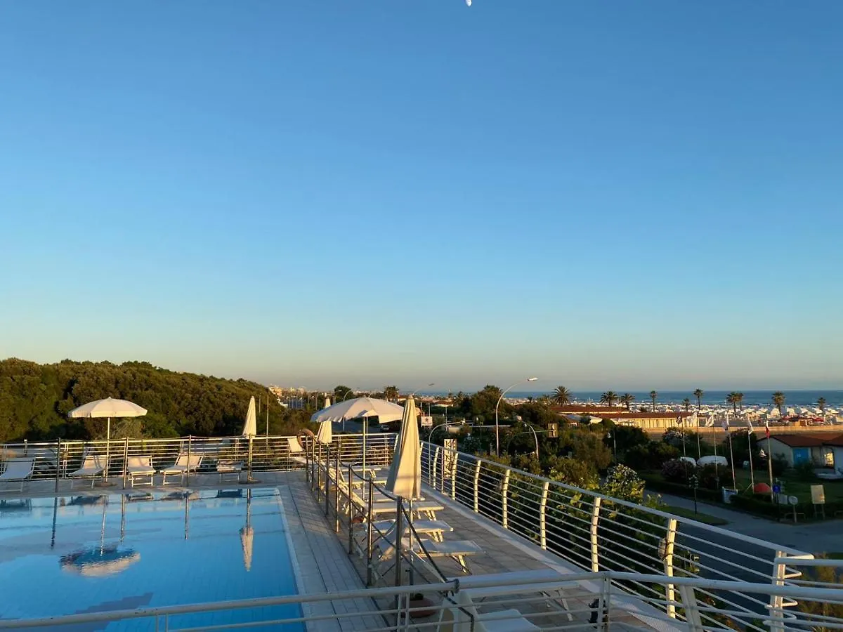 Hotel Joseph 마리아나디피에트라산타