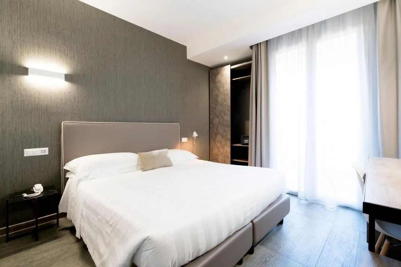 Hotel Joseph 마리아나디피에트라산타