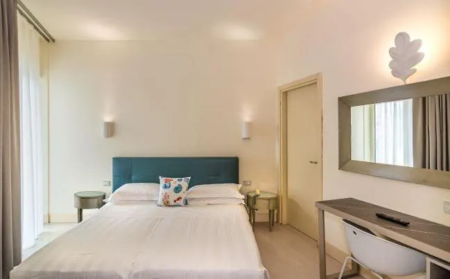 Hotel Joseph 마리아나디피에트라산타 3*,