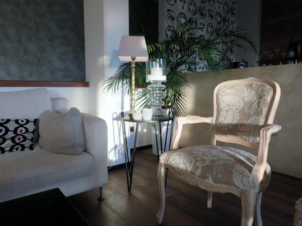 Hotel Joseph 마리아나디피에트라산타